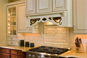 Kitchen cabinet, counter & sink